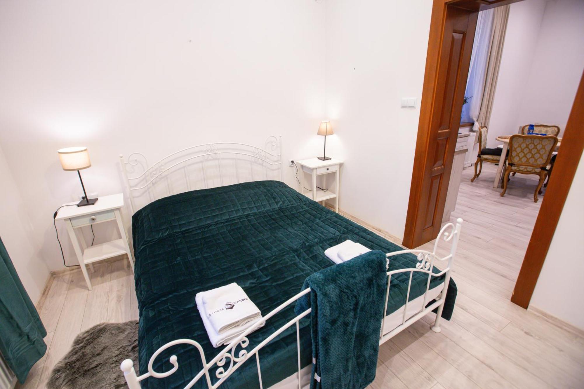 Apartamenty Stacja Kasina Kasina Wielka Εξωτερικό φωτογραφία