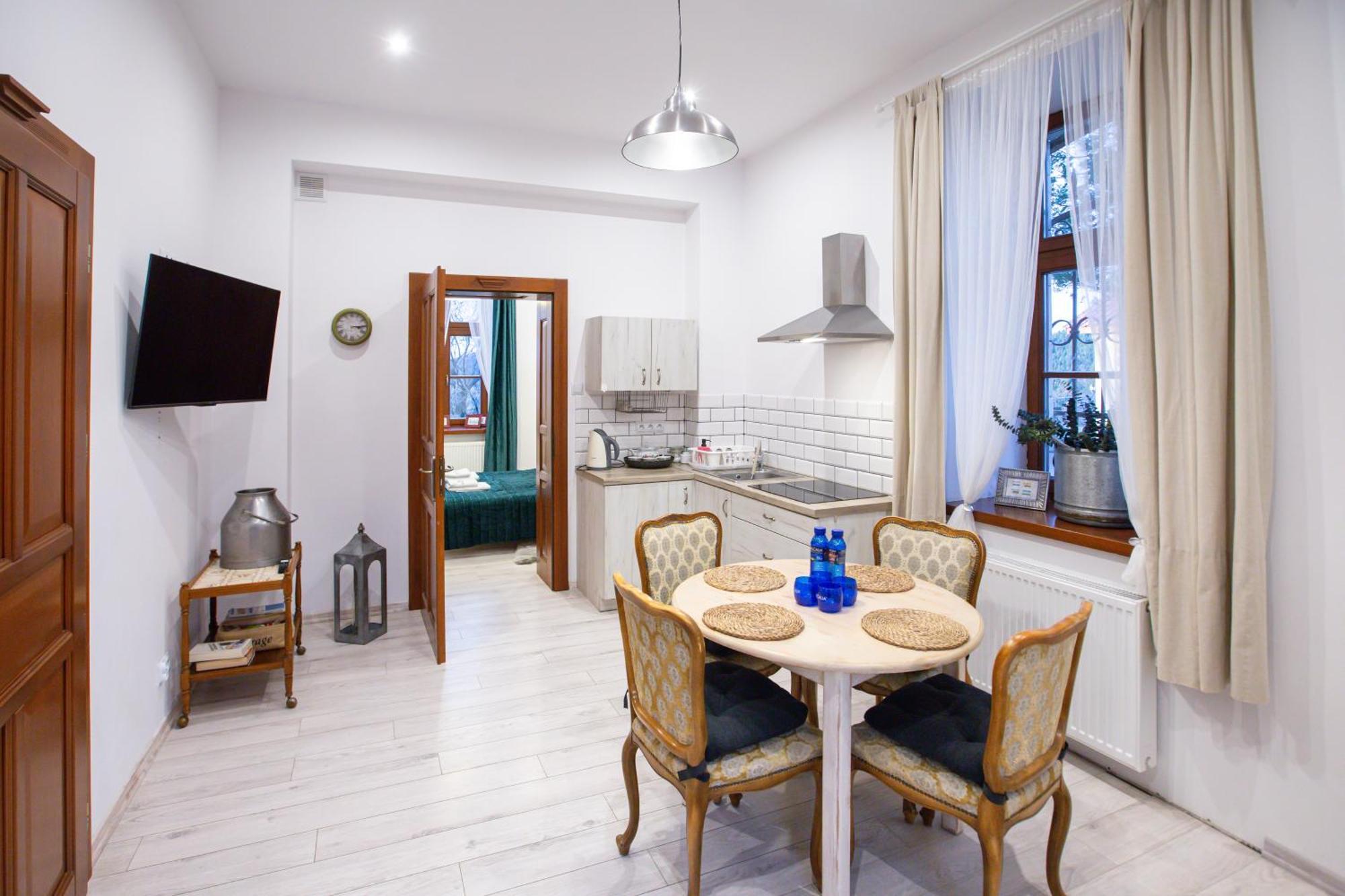 Apartamenty Stacja Kasina Kasina Wielka Εξωτερικό φωτογραφία