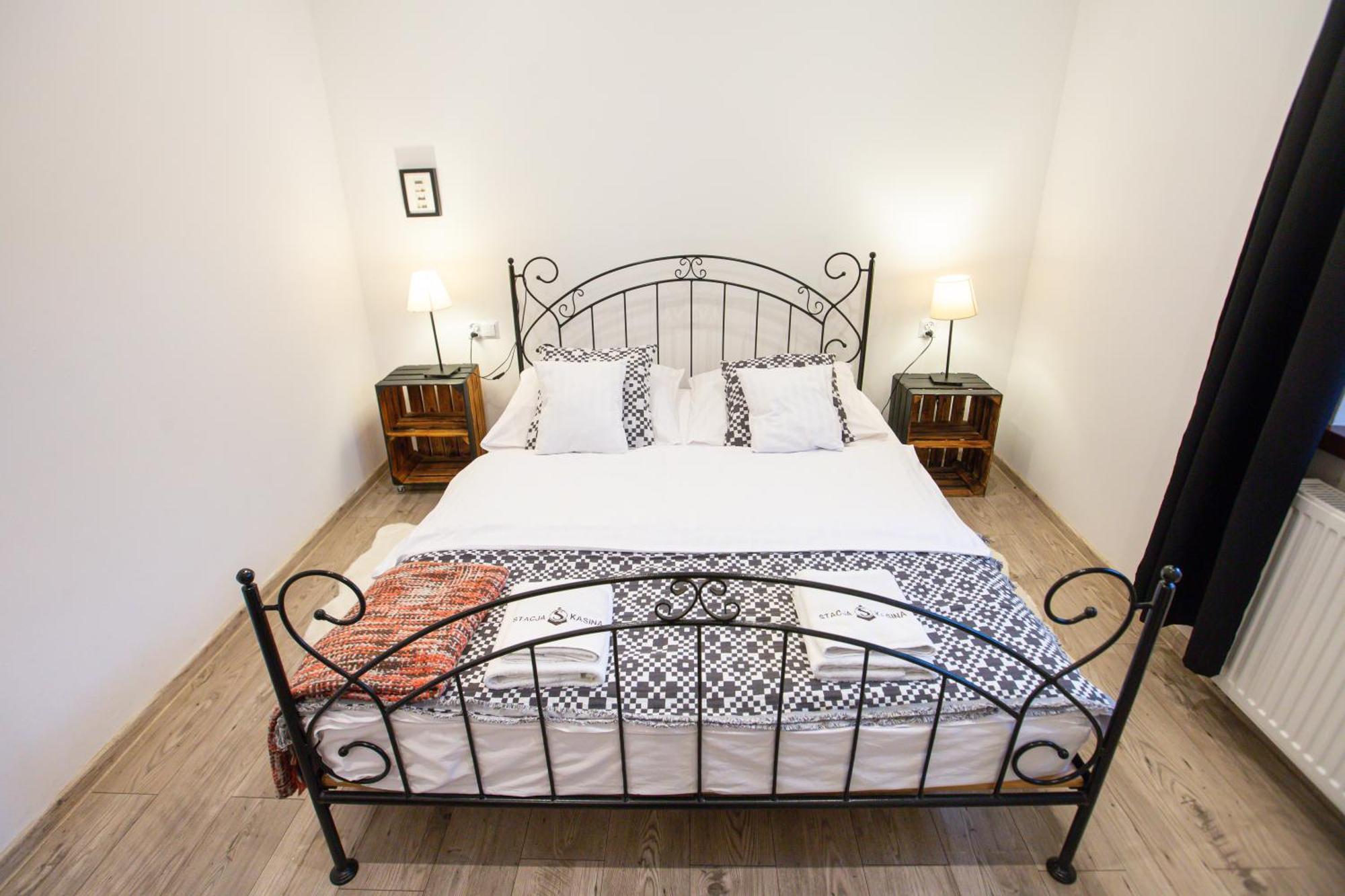 Apartamenty Stacja Kasina Kasina Wielka Εξωτερικό φωτογραφία